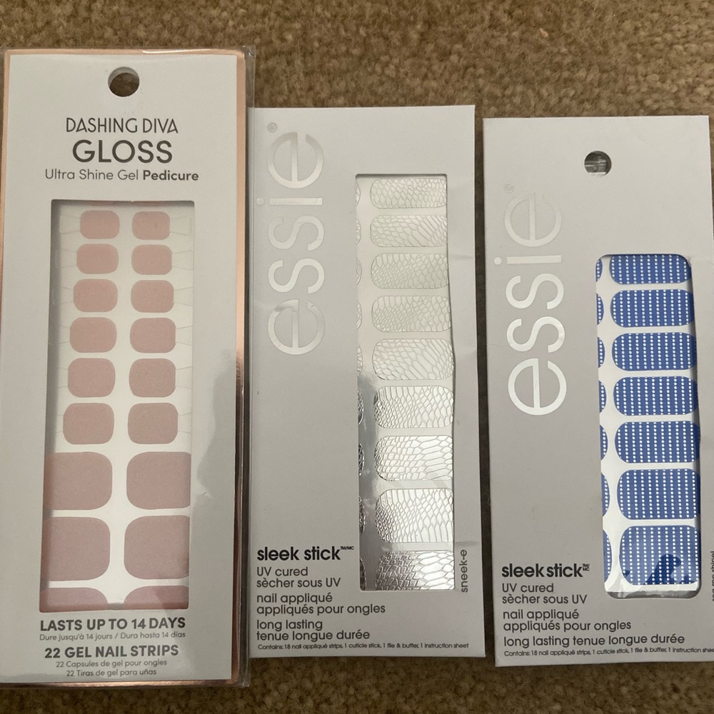 3 Nail Strips Mani & Pedi